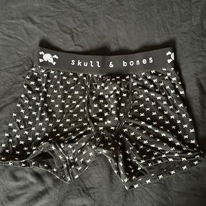 Black Skull and Bones M boxer briefs